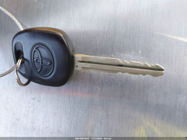 Toyota Corolla Le Image 6