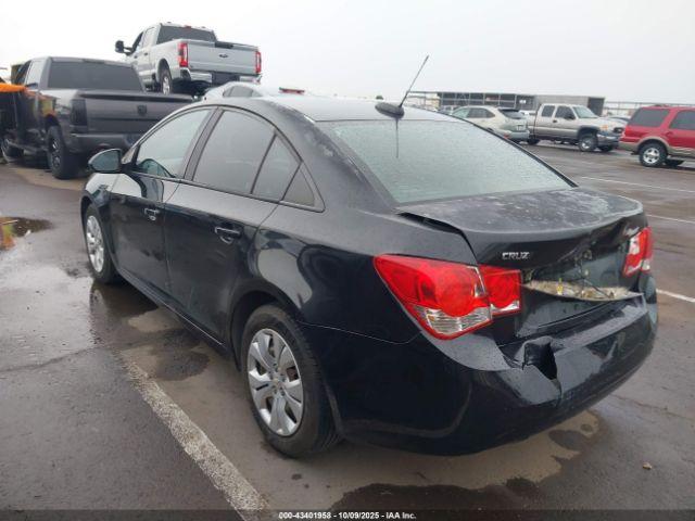 Chevrolet Cruze Ls Auto Image 6