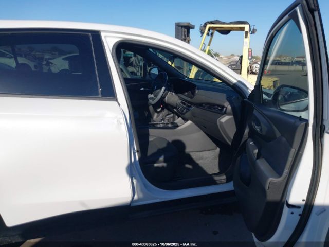 Buick Envista Sport Touring Fwd Image 4