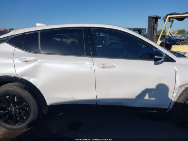 Buick Envista Sport Touring Fwd Image 3