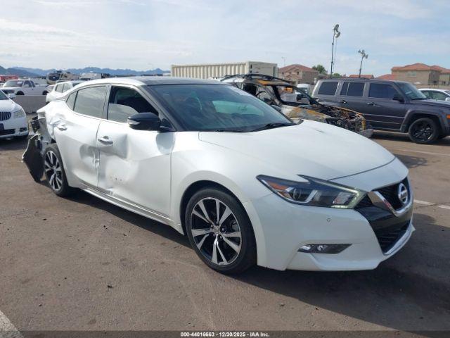  Salvage Nissan Maxima