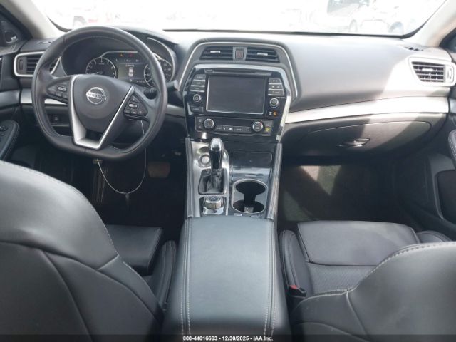 Nissan Maxima 3.5 Sl Image 10