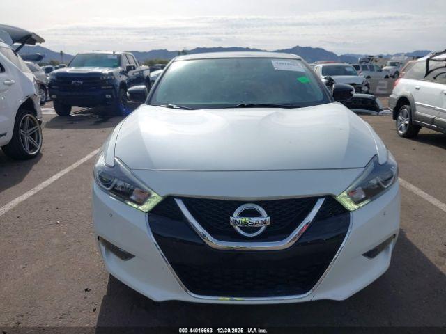 Nissan Maxima 3.5 Sl Image 16