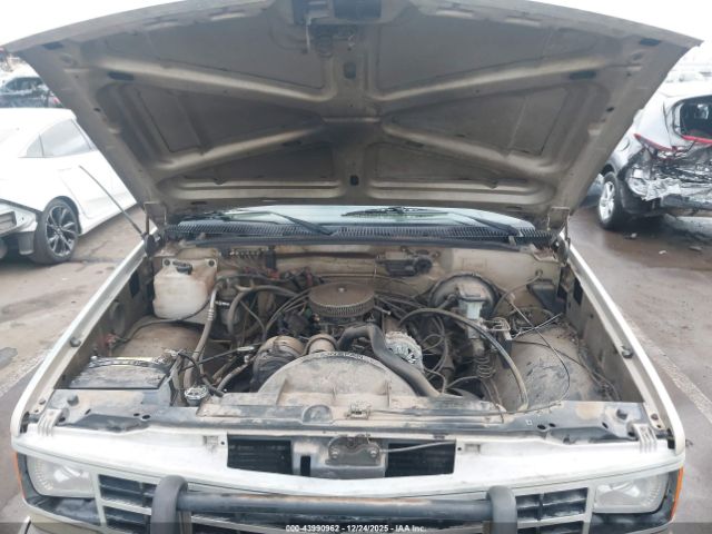 Chevrolet Gmt C1500 Image 9