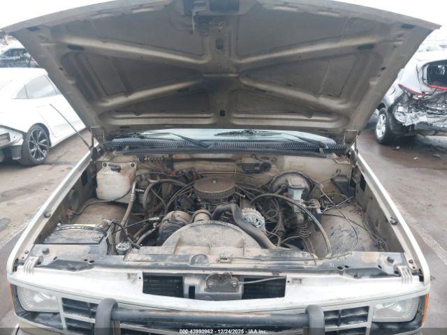 Chevrolet Gmt C1500 Image 9