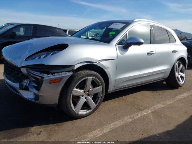 Porsche Macan S Image 3
