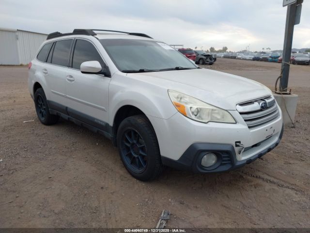 Subaru Outback 2.5i Premium Image 1