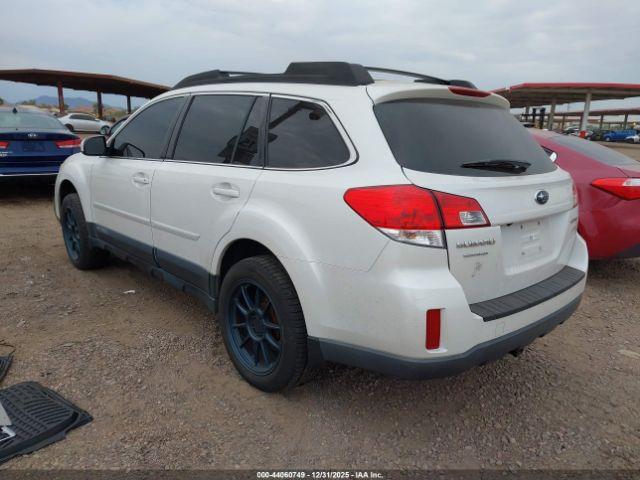 Subaru Outback 2.5i Premium Image 5