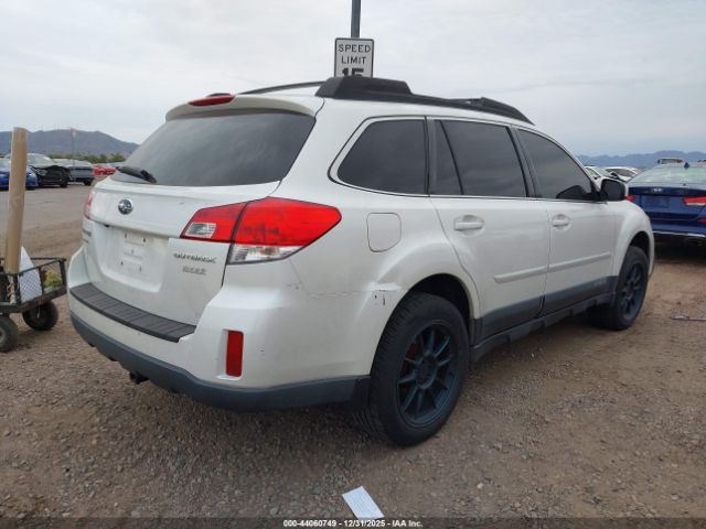 Subaru Outback 2.5i Premium Image 3