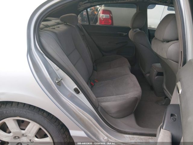 Honda Civic Lx Image 8