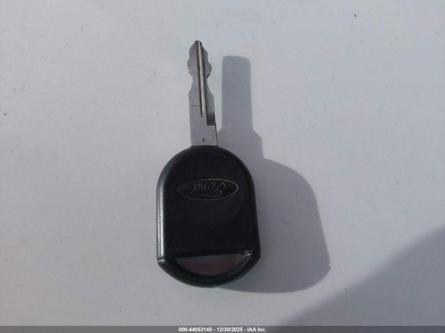 Ford Mustang Image 9