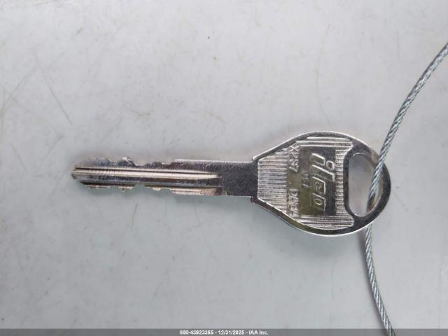 Nissan Versa 1.6 Sv Image 8