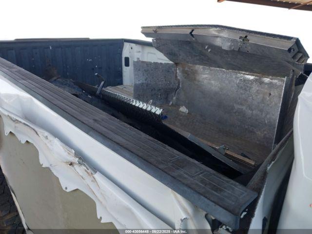 Chevrolet Silverado 1500 Work Truck Image 5