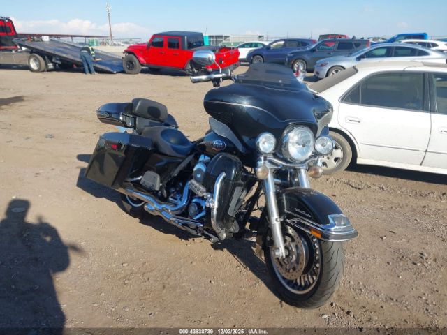 Harley-Davidson Flhtcu Image 1