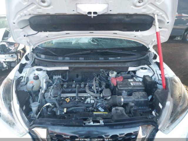 Nissan Kicks Sr Image 17