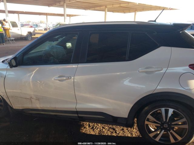 Nissan Kicks Sr Image 14