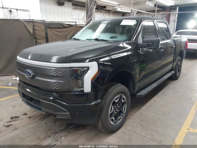 Ford F-150 Xlt Image 15
