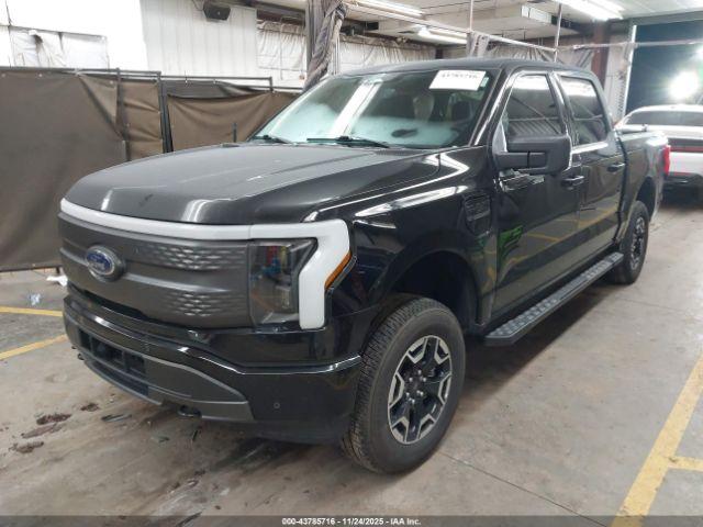 Ford F-150 Xlt Image 15