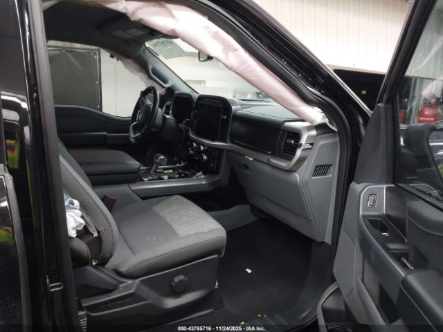 Ford F-150 Xlt Image 13