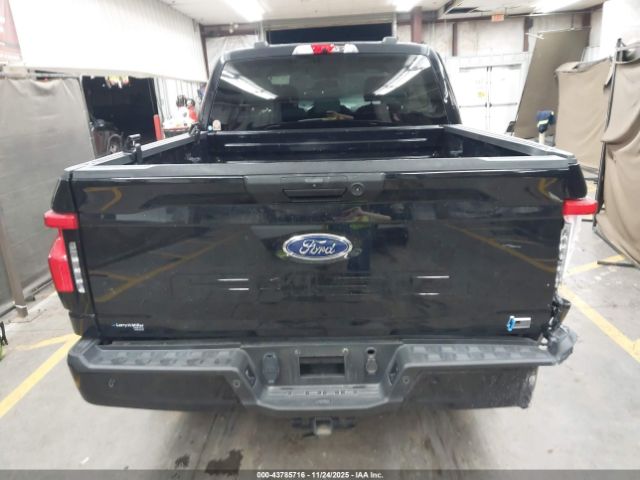 Ford F-150 Xlt Image 11