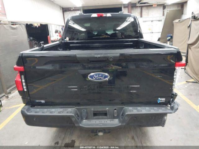 Ford F-150 Xlt Image 11