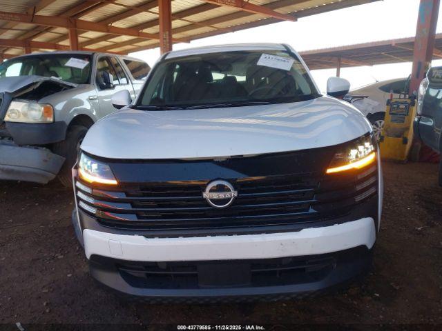 Nissan Kicks Sv Fwd Image 10