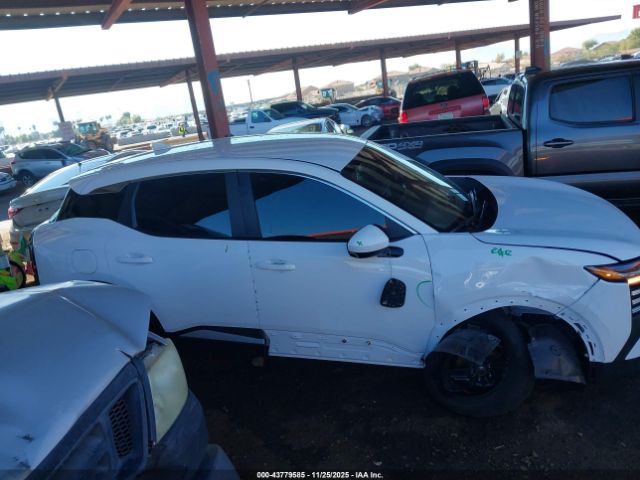 Nissan Kicks Sv Fwd Image 2