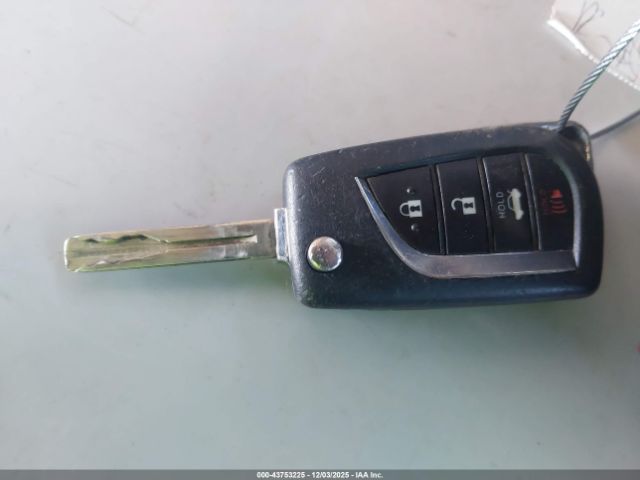 Toyota Camry Se Image 12