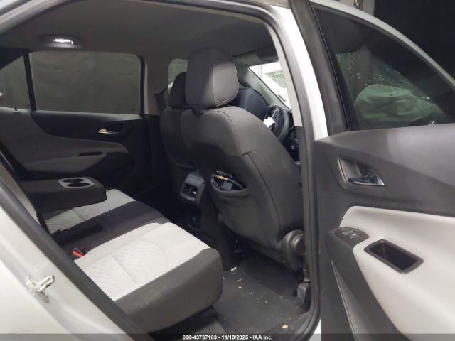 Chevrolet Equinox Lt Image 8