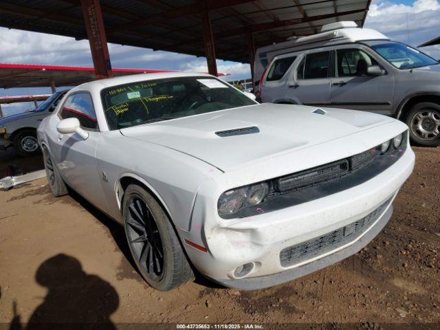 Dodge Challenger Image 6