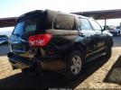 Toyota Sequoia Sr5 5.7l V8 Image 13