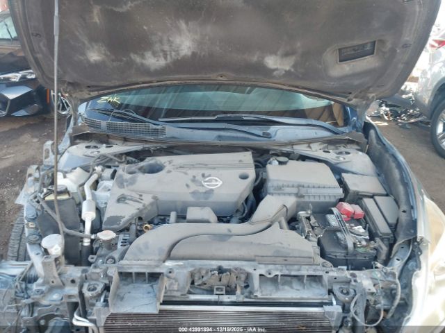 Nissan Altima 2.5 Sv Image 8