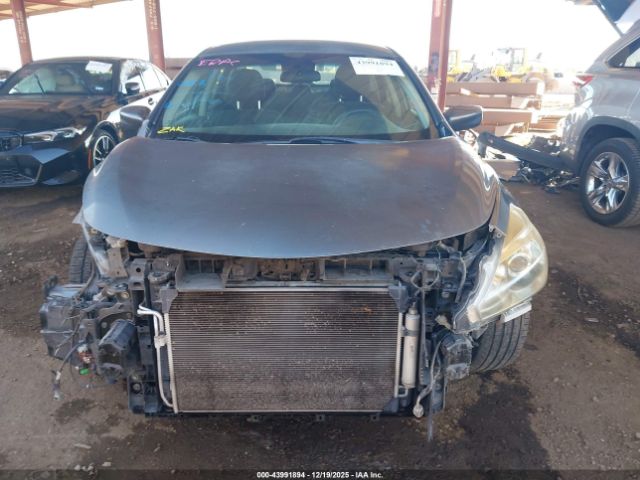 Nissan Altima 2.5 Sv Image 14