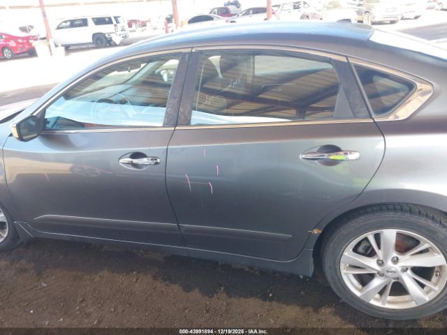 Nissan Altima 2.5 Sv Image 13