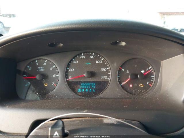 Chevrolet Impala Ls Image 4