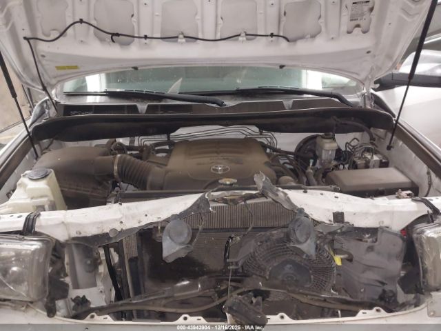 Toyota Sequoia Limited 5.7l V8 Image 10