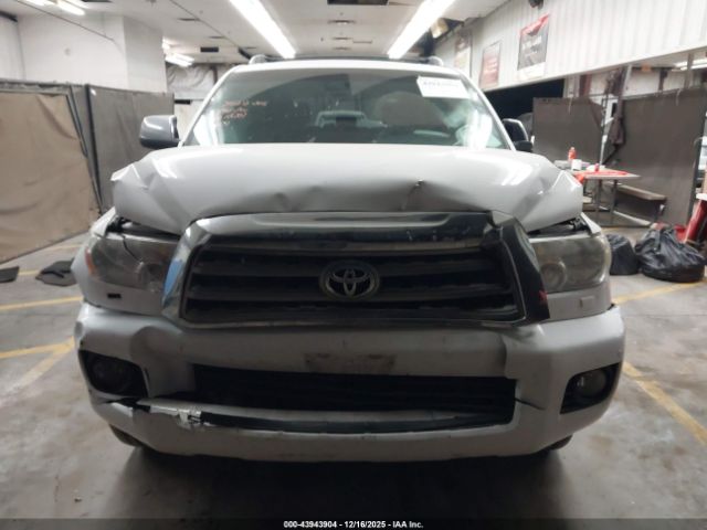 Toyota Sequoia Limited 5.7l V8 Image 7
