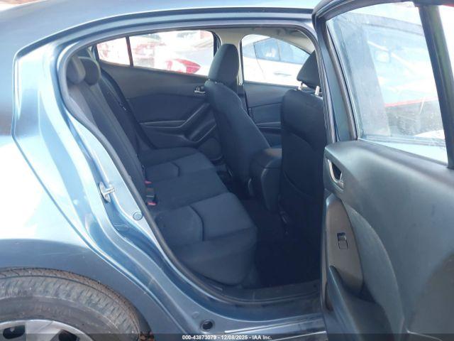 Mazda Mazda3 I Sport Image 8