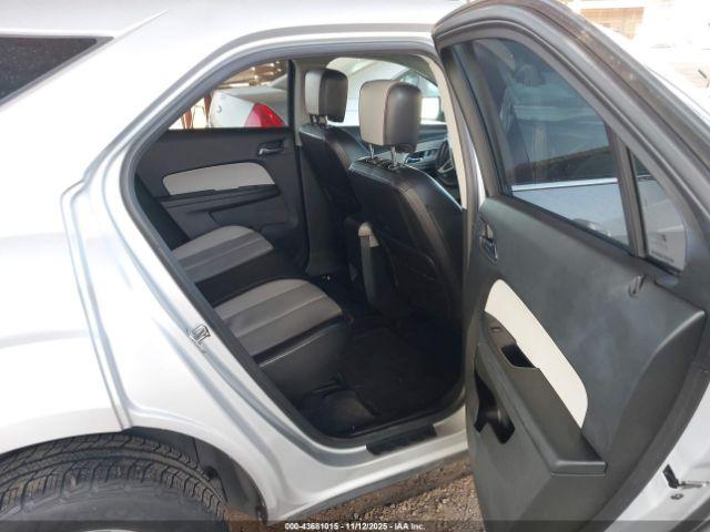 Chevrolet Equinox 2lt Image 11