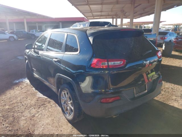 Jeep Cherokee Sport Image 5