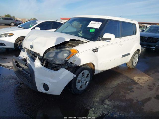 Kia Soul Image 2