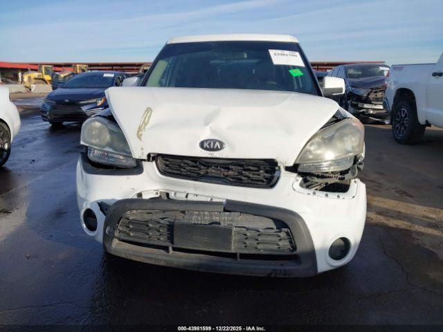 Kia Soul Image 3