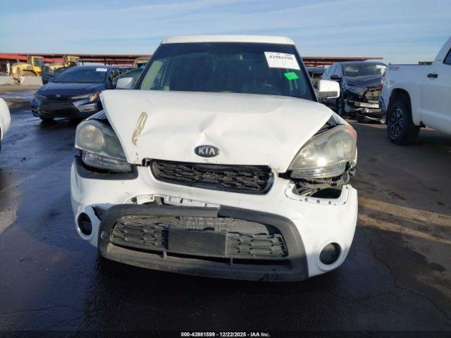 Kia Soul Image 10