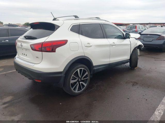 Nissan Rogue Sl Image 17