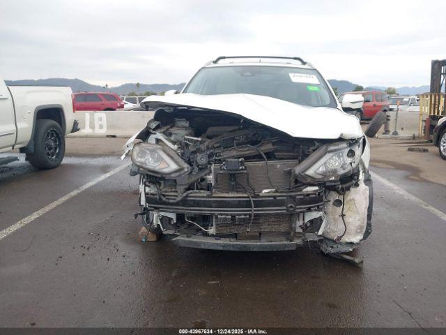 Nissan Rogue Sl Image 10