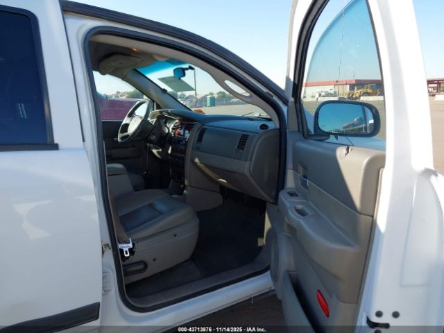 Dodge Durango Slt Image 4