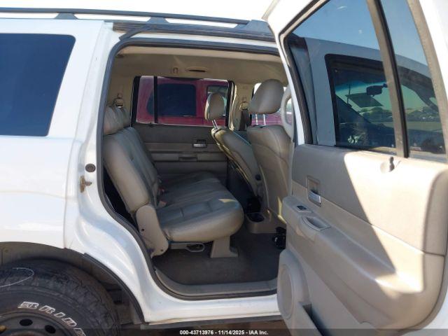 Dodge Durango Slt Image 16