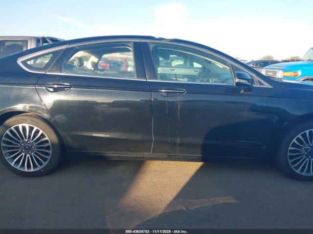 Ford Fusion Titanium Image 9