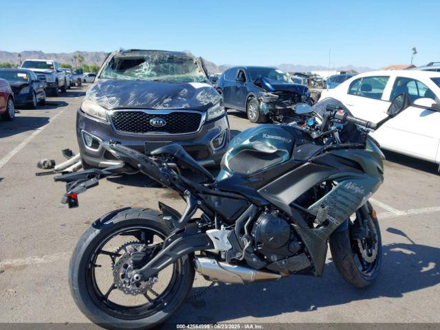 Kawasaki Ex650 P Image 8