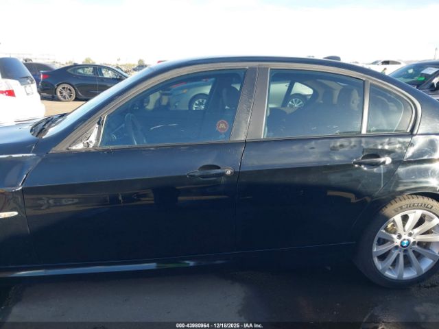 BMW 3 Series Image 12